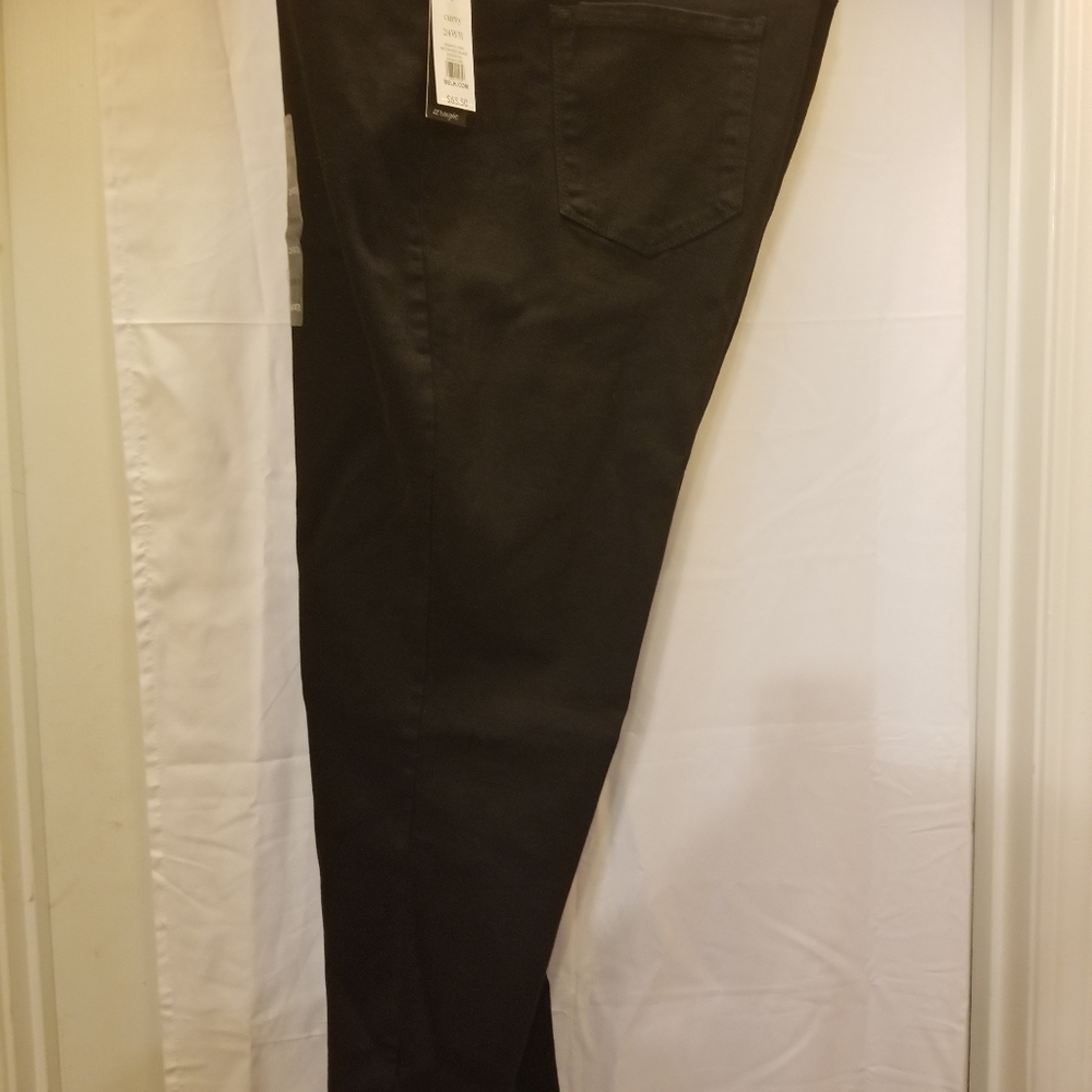 NWT Belk black jeans 24W